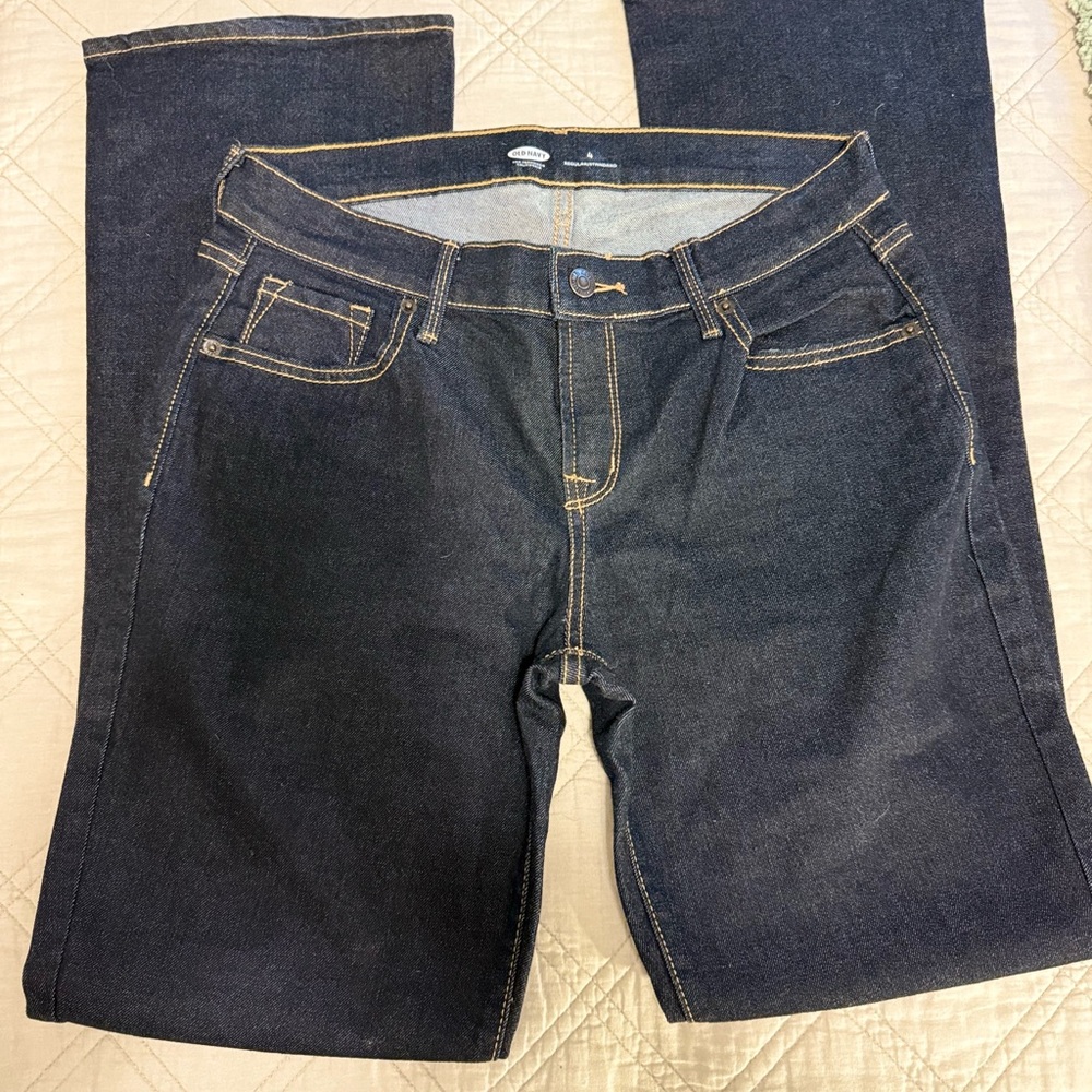Old Navy Women's Jeans in Dark Blue - Picture 1 of 3